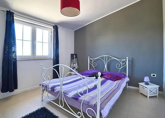 Ferienvilla 'villa Nikolina' Mit Privatem Pool By Interhome Шишан