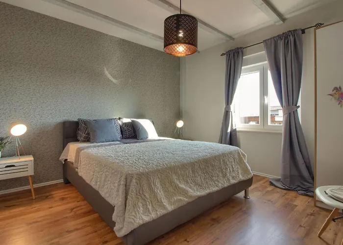 Ferienvilla 'villa Nikolina' Mit Privatem Pool By Interhome Semesterbostad *