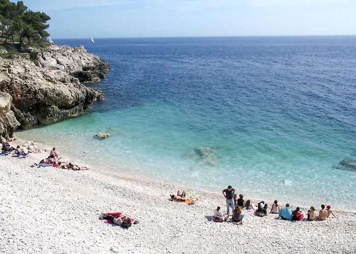 Ferienvilla 'villa Nikolina' Mit Privatem Pool By Interhome