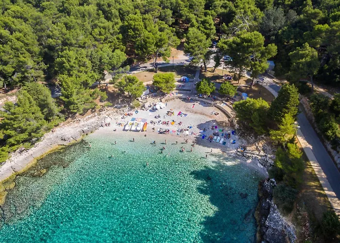 Ferienvilla 'villa Nikolina' Mit Privatem Pool By Interhome Шишан