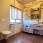 Ferienvilla 'villa Nikolina' Mit Privatem Pool By Interhome Vakantiehuis