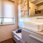 Ferienvilla 'villa Nikolina' Mit Privatem Pool By Interhome * Šišan