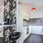 Vakantiehuis Ferienvilla 'villa Nikolina' Mit Privatem Pool By Interhome Šišan