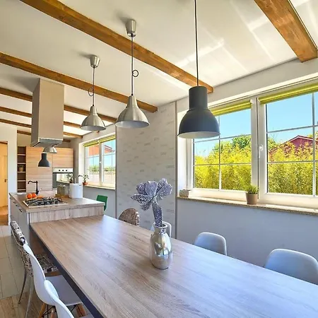 Ferienvilla 'villa Nikolina' Mit Privatem Pool By Interhome Vakantiehuis