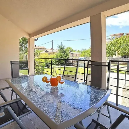 Ferienvilla 'villa Nikolina' Mit Privatem Pool By Interhome Vakantiehuis *