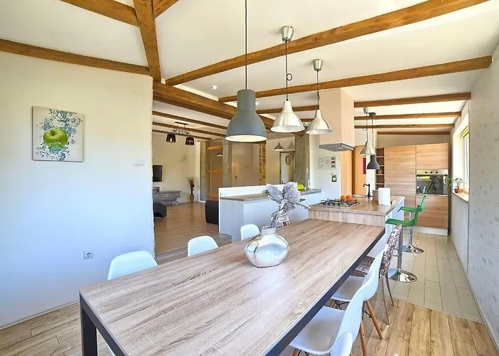 Ferienvilla 'villa Nikolina' Mit Privatem Pool By Interhome *