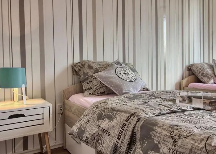 Ferienvilla 'villa Nikolina' Mit Privatem Pool By Interhome Šišan