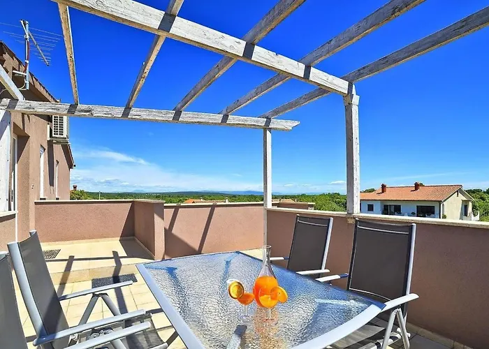 Ferienvilla 'villa Nikolina' Mit Privatem Pool By Interhome