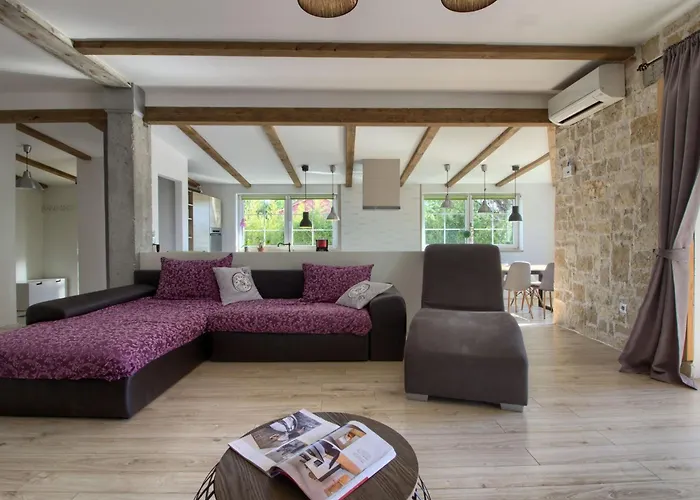 Ferienvilla 'villa Nikolina' Mit Privatem Pool By Interhome * Šišan